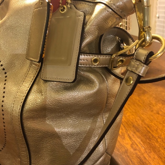 Coach Audrey Leather Andie Cinced Tote 17064 - Picture 9 of 15